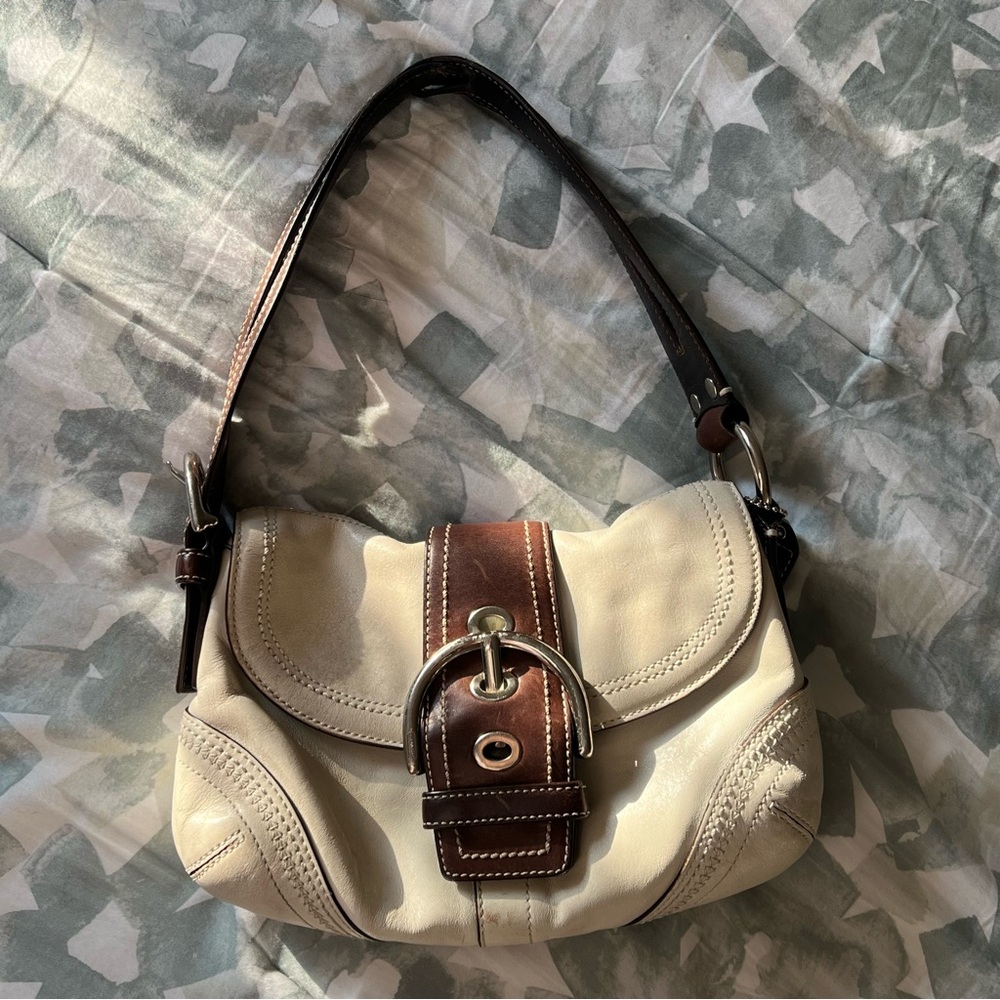 ⭐️Y2K Vintage COACH SOHO Satchel Shoulder Bag, silver hardware⭐️